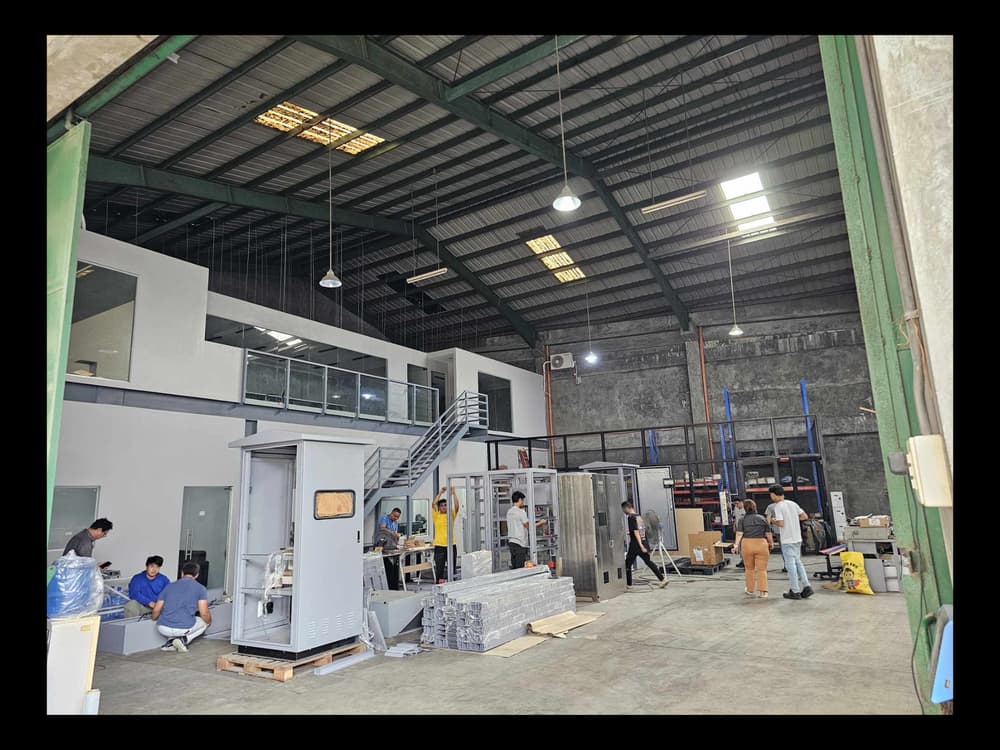 Assembly and testing area